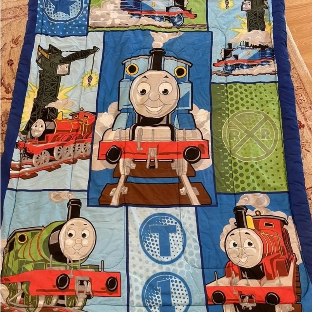 Vintage Thomas the train twin quilted comforter & sheet set